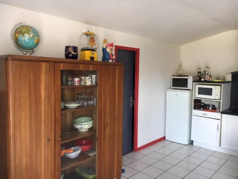 Le Depot Appartement Du Canal 80M2 A Champvert מראה חיצוני תמונה