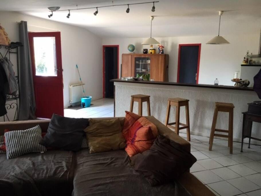 Le Depot Appartement Du Canal 80M2 A Champvert מראה חיצוני תמונה